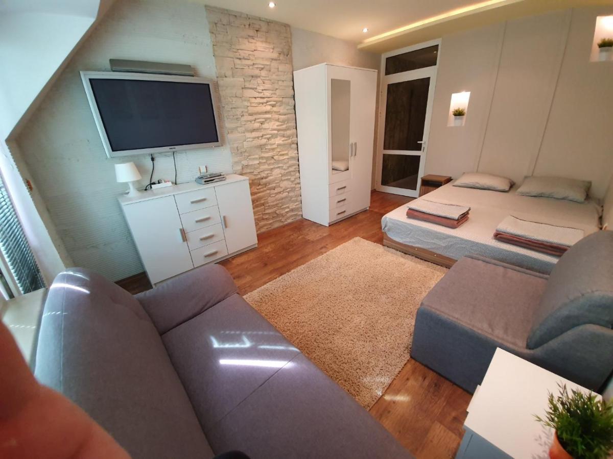 Apartment For You Varna Exteriör bild